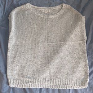 Loft Sweater size large has a slight sparkle to it that’s not shown on camera